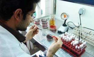 دسترسی به برخی آزمایش‌ها محدود شده است