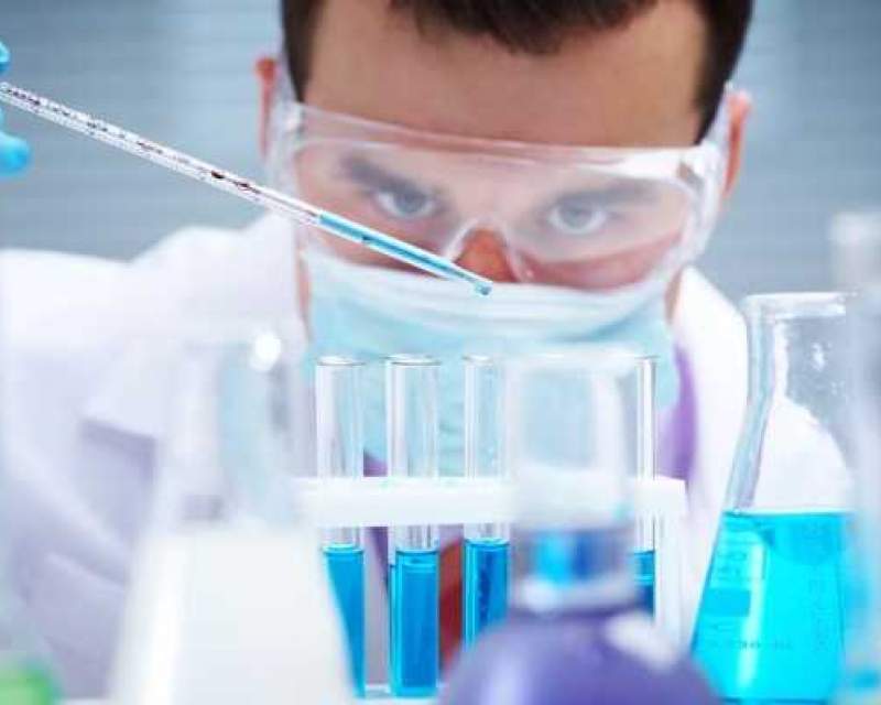 وضعیت بحرانی آزمایشگاه‌های پزشکی؛ سلامت مردم در خطر است!