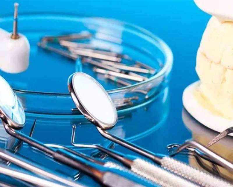اختصاص فقط ۸ میلیون دلار ارز به واردات تجهیزات و مواد دندانپزشکی!