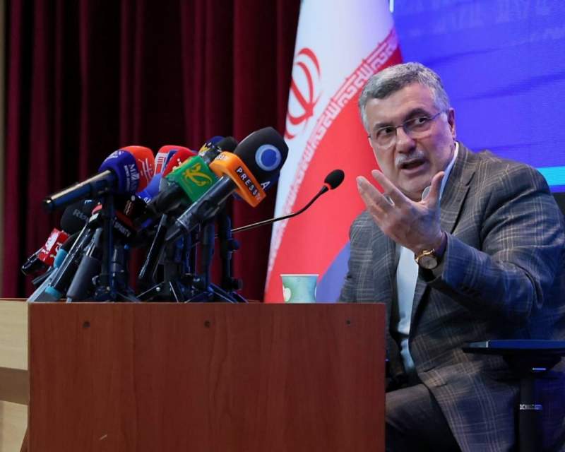 سکوت ظفرقندی درباره مشکلات حوزه تجهیزات پزشکی