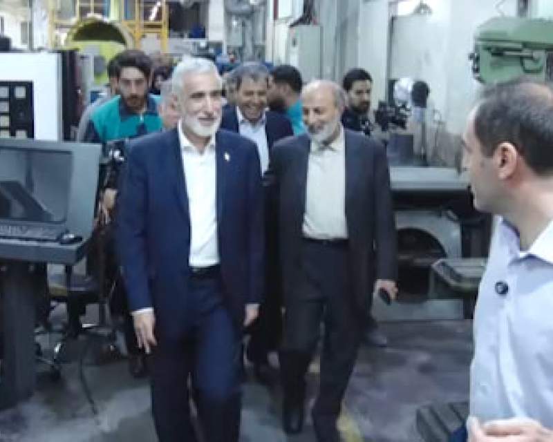 بازدید پیرصالحی از شرکت‌های خصوصی و دولتی تولید تجهیزات پزشکی در اصفهان
