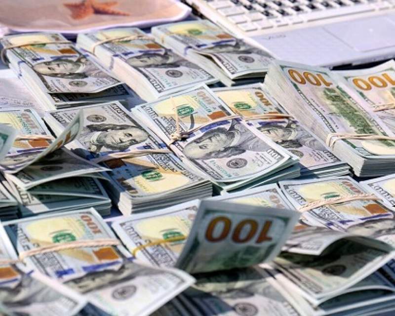 تامین ۶/۴ میلیارد دلار ارز برای واردات کالاهای اساسی، دارو و تجهیزات پزشکی
