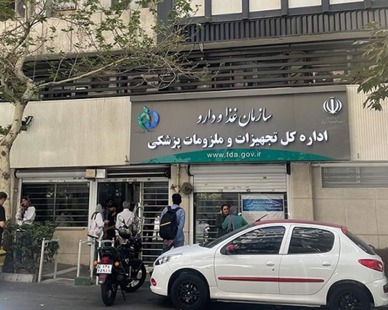 میز خدمت منظم و فعالانه پاسخگوی ارباب رجوع است