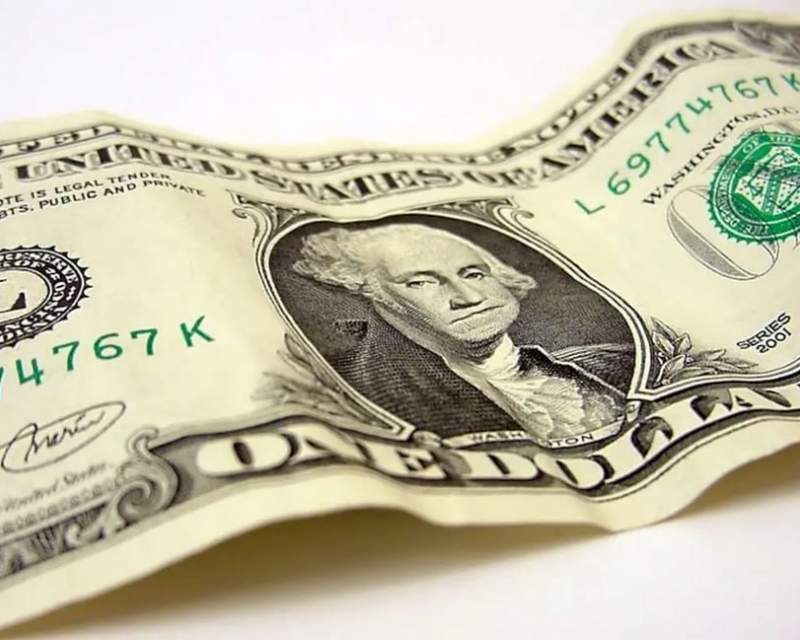تامین ۴۲۲ میلیون دلار ارز برای حوزه تجهیزات و ملزومات پزشکی در نیمه نخست ۱۴۰۴