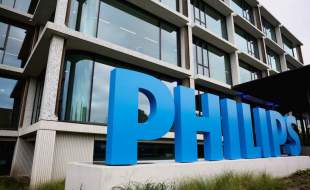 عدم رعایت استانداردهای تولید در سه کارخانه فیلیپس درمانا