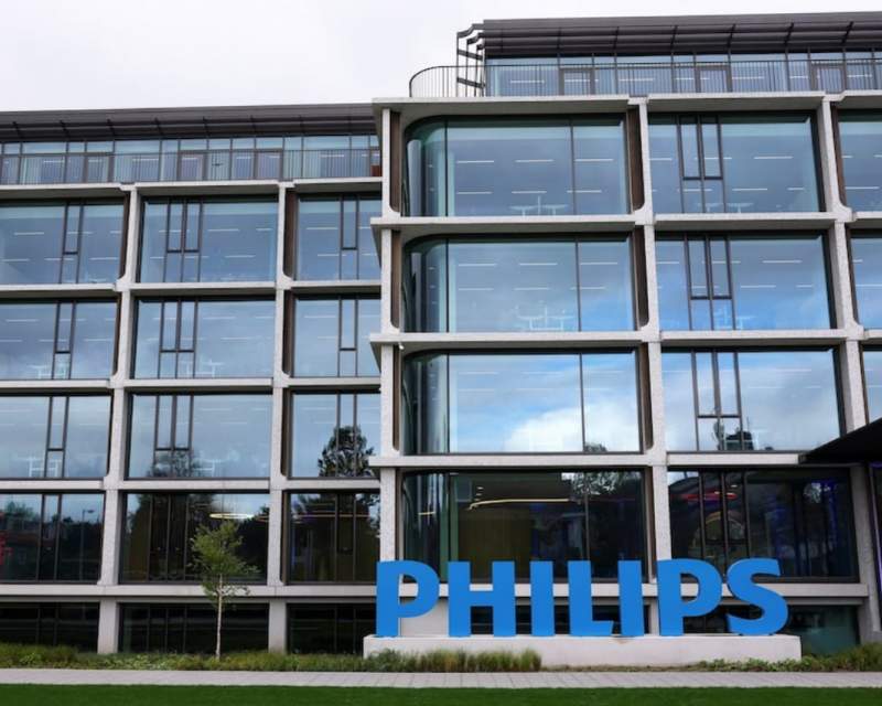 فیلیپس بیشتر از حد انتظار سود کرد