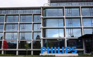 فیلیپس بیشتر از حد انتظار سود کرد