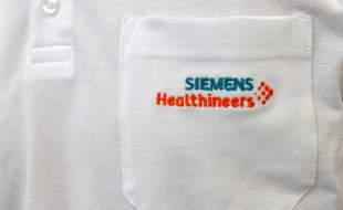 فروش کمتر از انتظار زیمنس هلثینرز در سه‌ ماهه چهارم سال مالی ۲۰۲۵