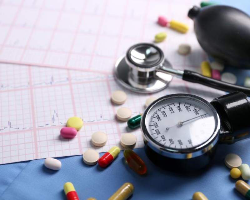 افزایش شدید میزان پرداخت از جیب بیماران در پی حذف ارز ترجیحی