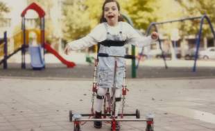 ساخت واکر پیشرفته ۱۵ هزار یورویی با قیمت ۳۰۰ دلار در کشور