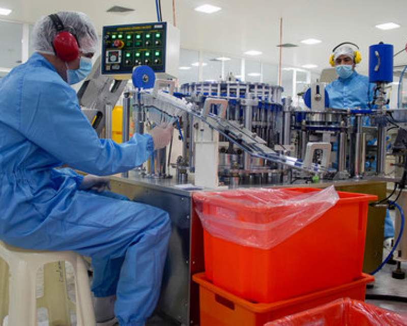 تعدیل نیرو و تعطیلی برخی خطوط تولید تجهیزات پزشکی