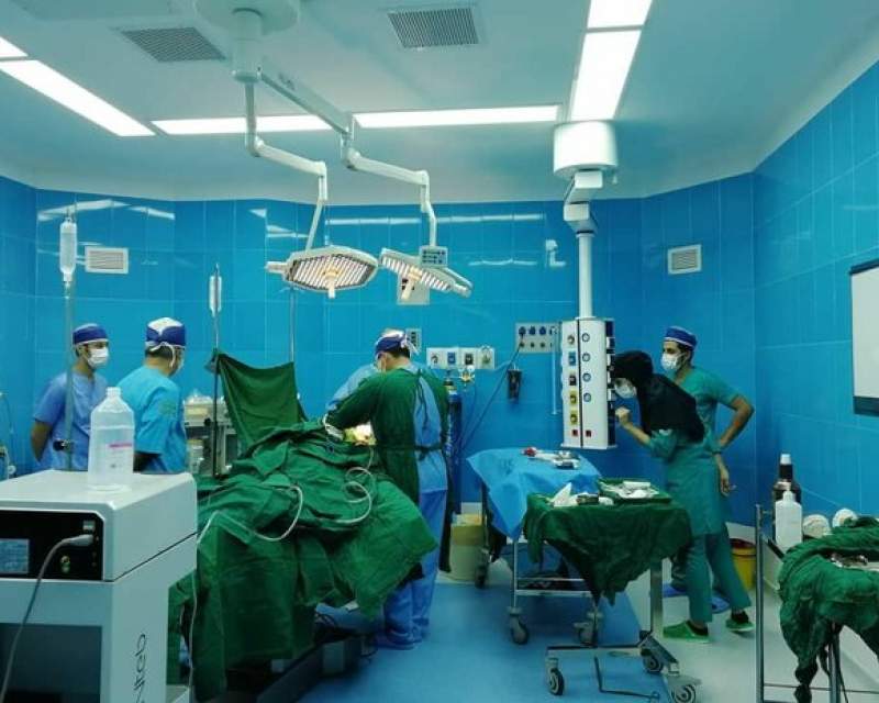 بیمارستان‌های دولتی شیراز نباید از بخش خصوصی عقب بمانند