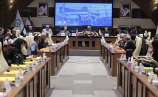 منابع دارو و تجهیزات پزشکی نباید در بخش‌های دیگر هزینه شود